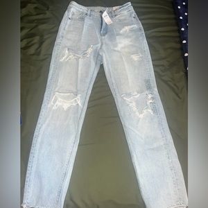 American Eagle mom jean
